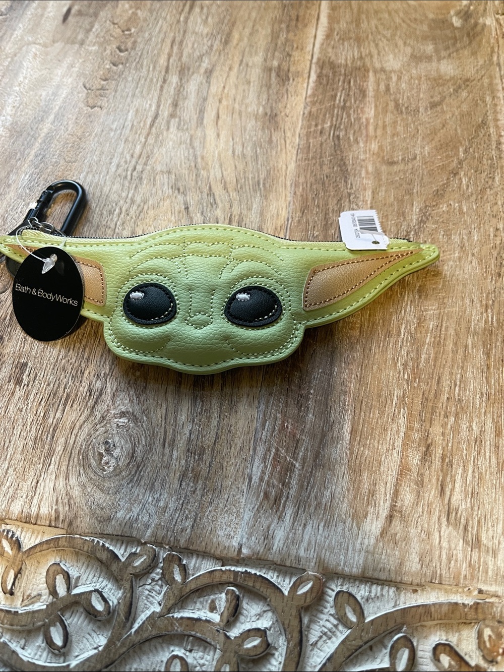 Bath & Body Works Grogu Coin Pouch with Clip